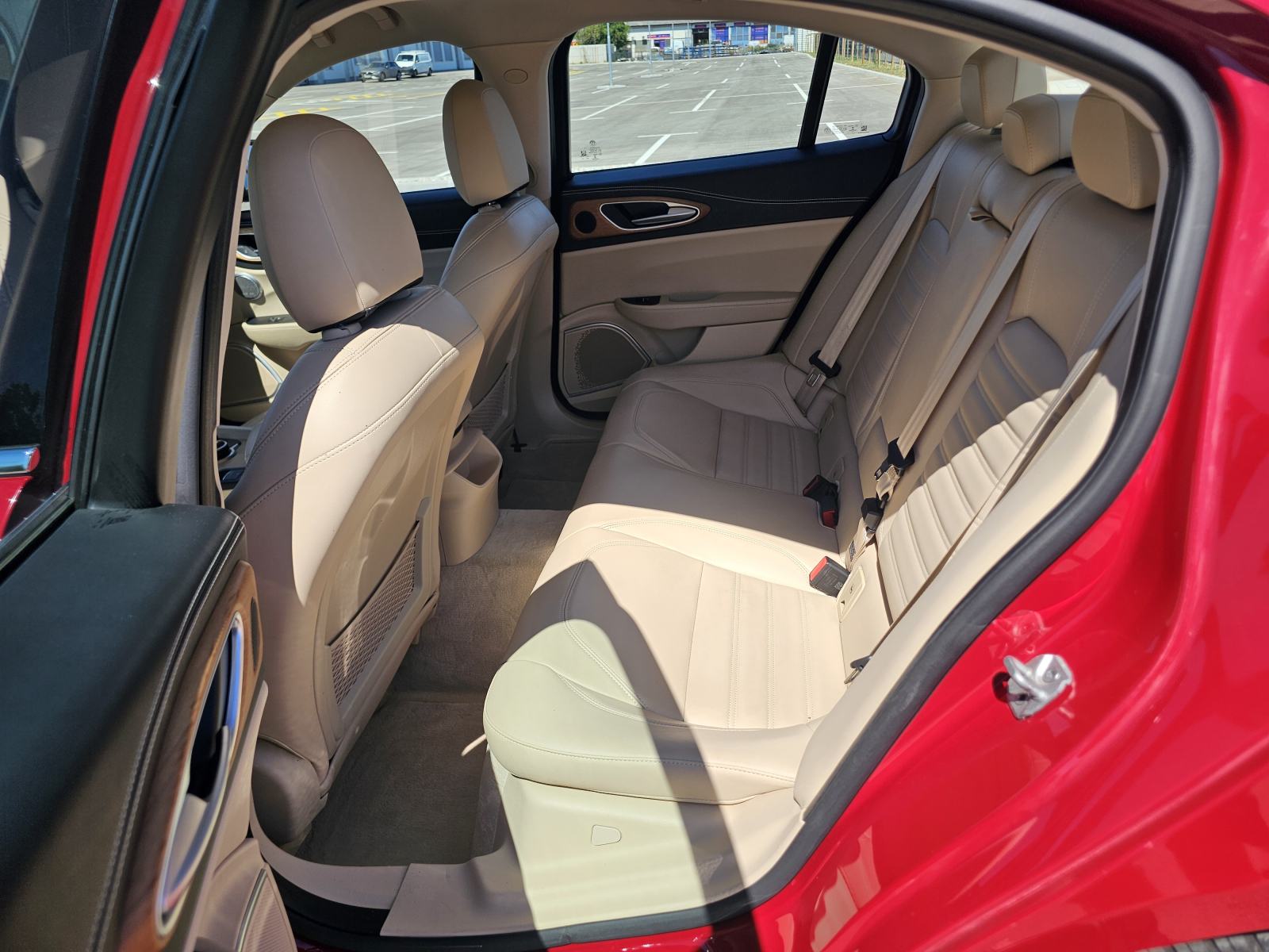 Alfa Romeo Giulia 2,2 JTD+LED+HARMAN+KARDON+LEDER+KAMERA, fotografija 10