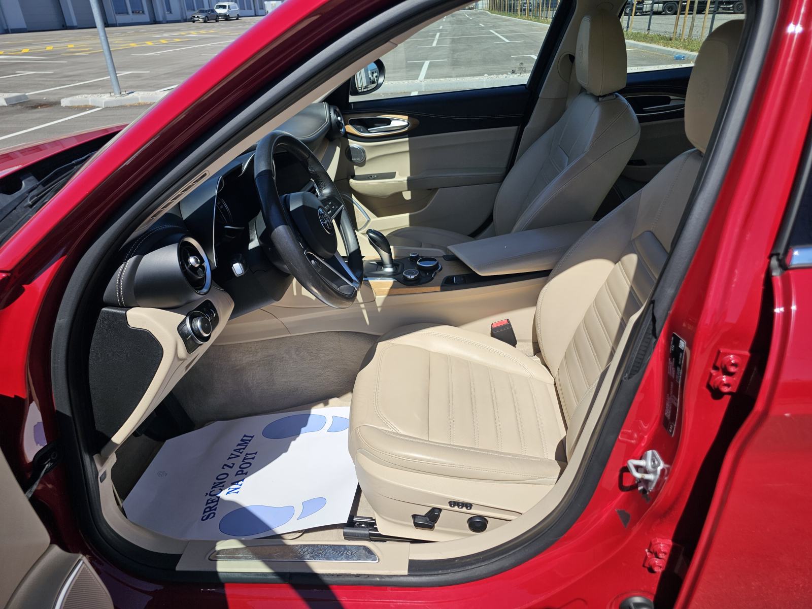 Alfa Romeo Giulia 2,2 JTD+LED+HARMAN+KARDON+LEDER+KAMERA, fotografija 7