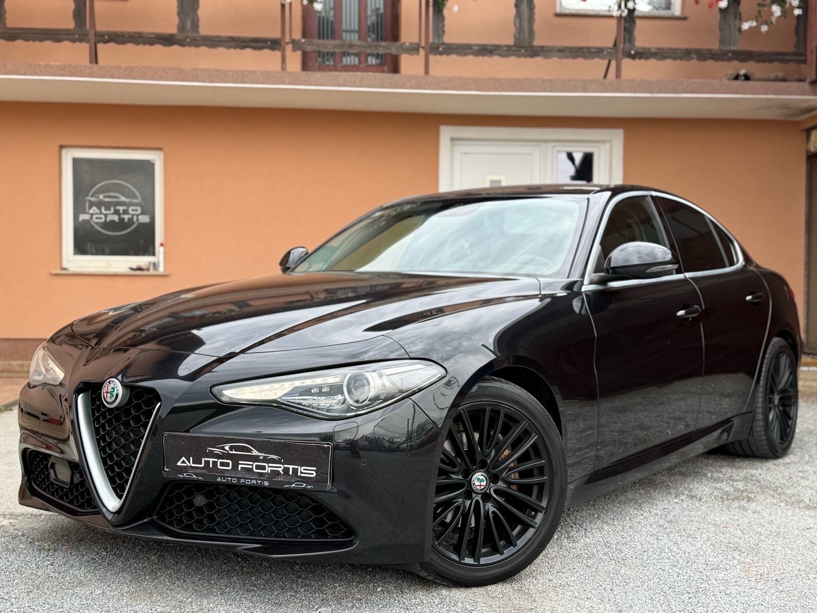 ALFA ROMEO GIULIA 2.2 JTD•REG 4/27•AUTOMATIK•XENON•NAVI•KAMERA•KOŽA•, fotografija 7