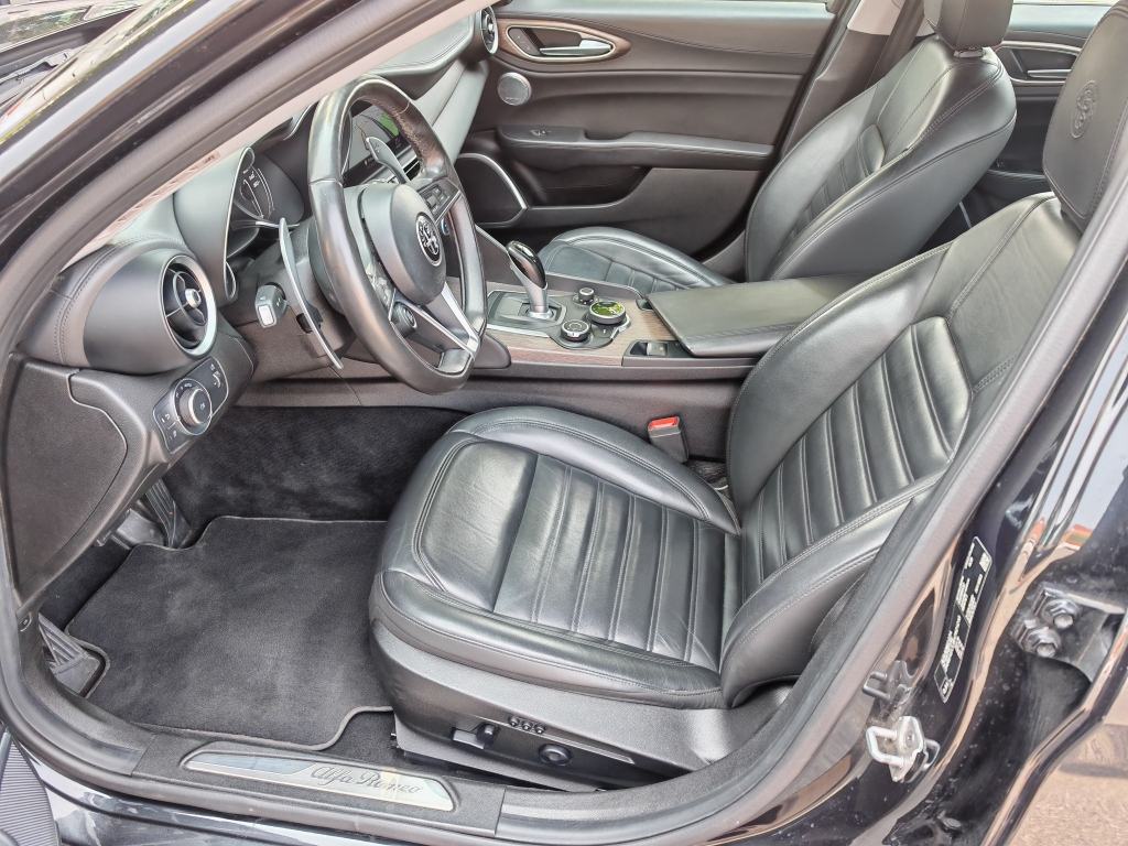 ⭐Alfa Romeo Giulia 2,2 JTD◽NAVI◽MRTVI KUT◽KAMERA◽HARMAN/KARDON⭐, fotografija 15