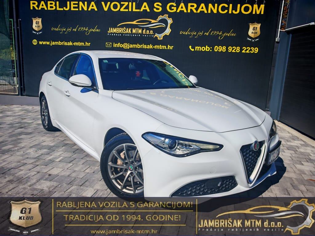 ⭐Alfa Romeo Giulia 2,2 JTD D.N.A.◽132kW◽NAVIGACIJA◽PRIVAT◽REG:6/2026⭐, fotografija 11