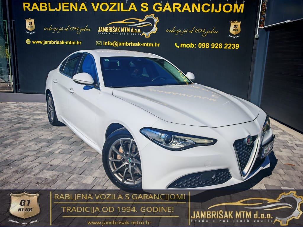 ⭐Alfa Romeo Giulia 2,2 JTD D.N.A.◽132kW◽NAVIGACIJA◽PRIVAT◽REG:6/2026⭐, fotografija 10