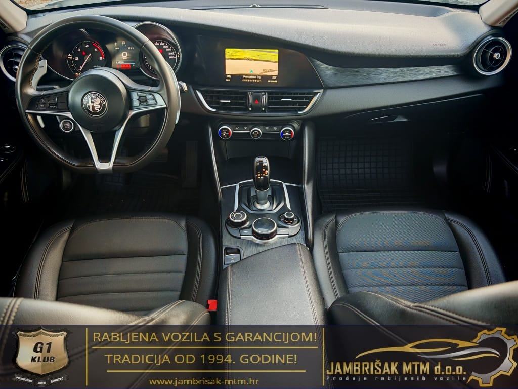 ⭐Alfa Romeo Giulia 2,2 JTD D.N.A.◽132kW◽NAVIGACIJA◽PRIVAT◽REG:6/2026⭐, fotografija 17
