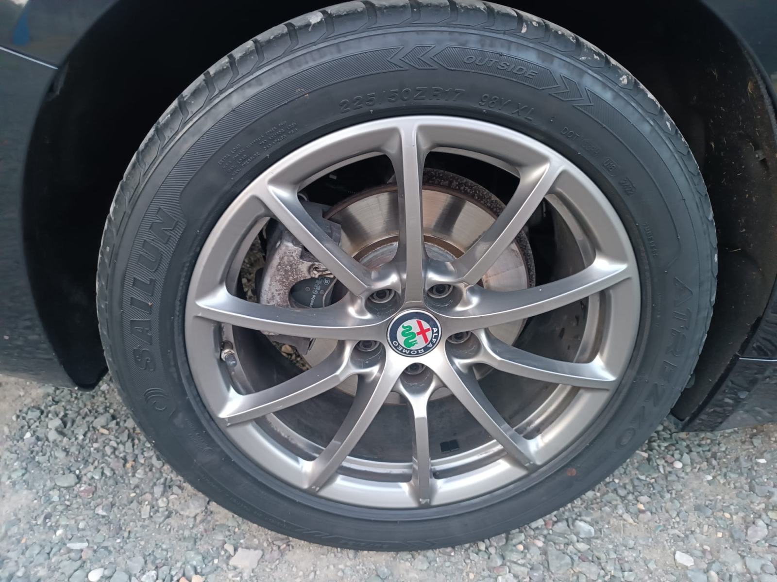Alfa Romeo Giulia 2,2 JTD LEASING-KARTICE-100000 KM, fotografija 20