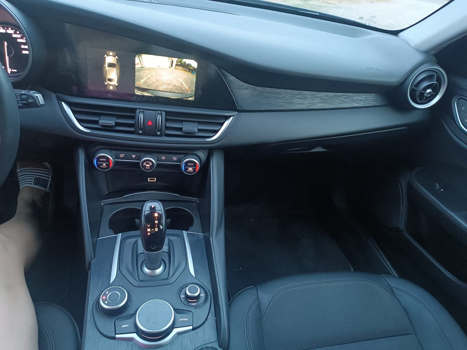 Alfa Romeo Giulia 2,2 JTD LEASING-KARTICE-100000 KM, fotografija 14