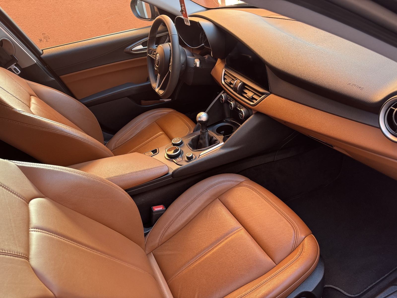 Alfa Romeo Giulia 2,2 JTDM, 2016.g., 64800 km!!!, fotografija 10