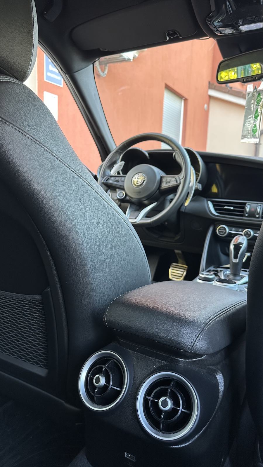 Alfa Romeo Giulia Veloce 2,0 280 KS Q4, fotografija 9