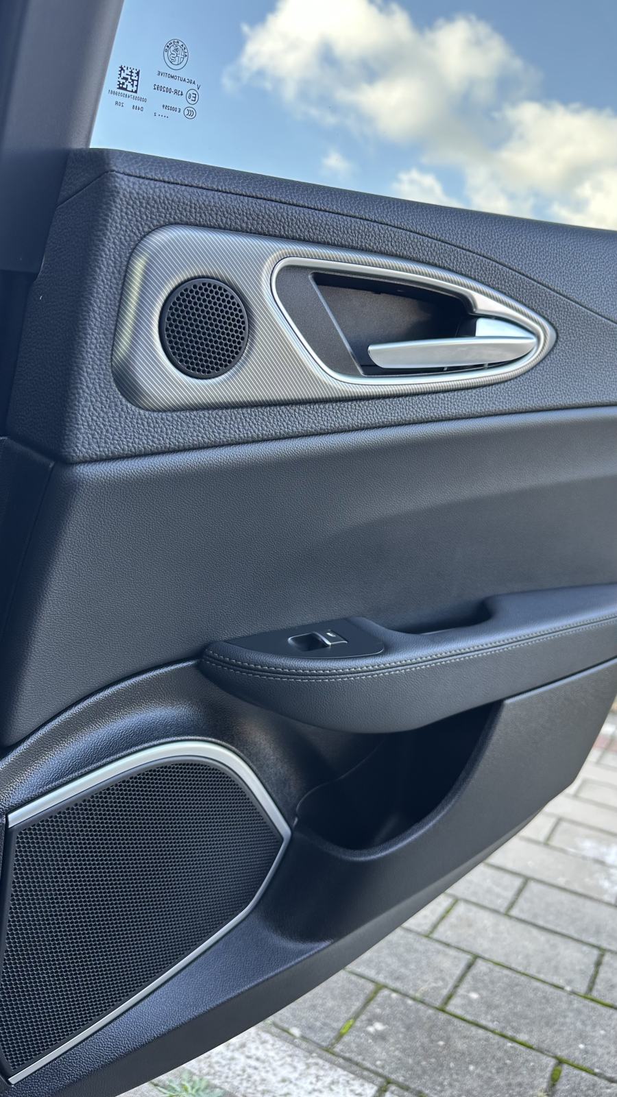 Alfa Romeo Giulia Veloce 2,0 280 KS Q4, fotografija 17