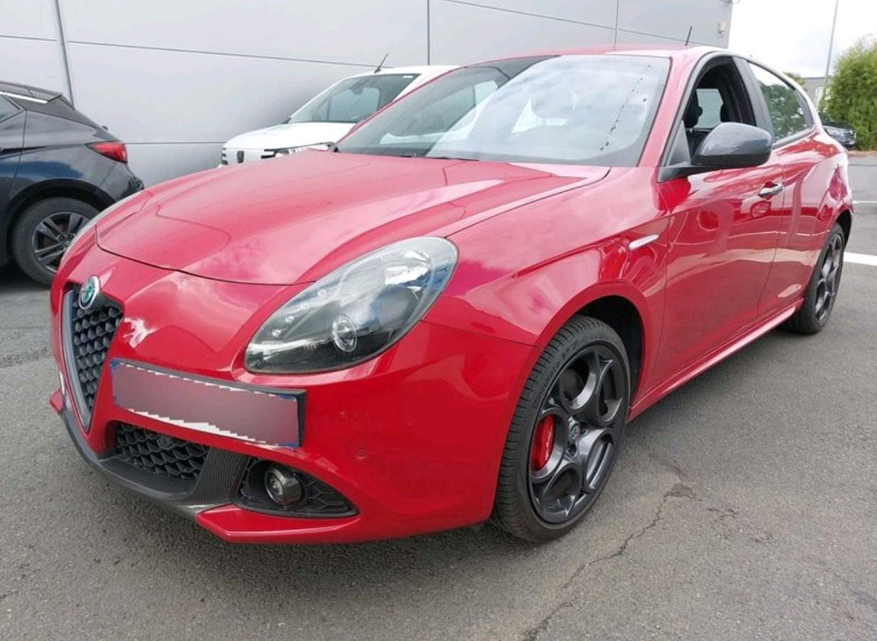 Alfa Romeo Giulietta 1,4 TB 170 SUPER TCT***JAMSTVO***TOP STANJE***, fotografija 1