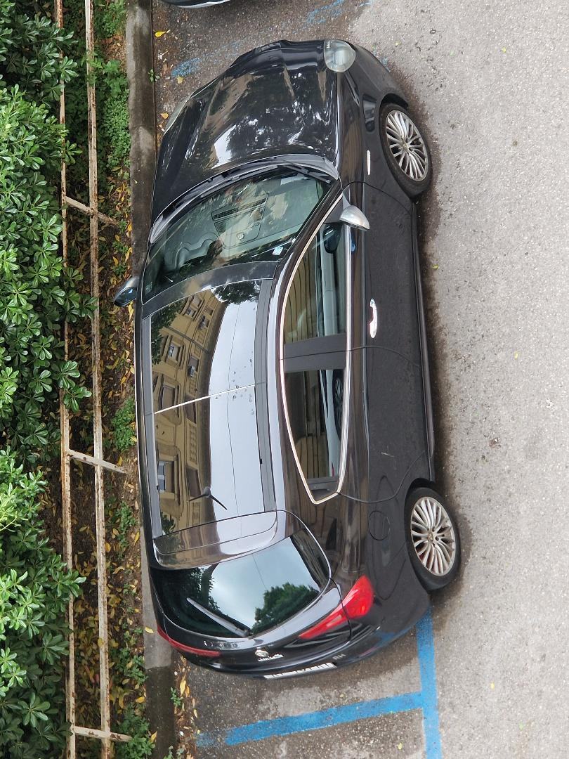 Alfa Romeo Giulietta 1,6 D. N. A, fotografija 2