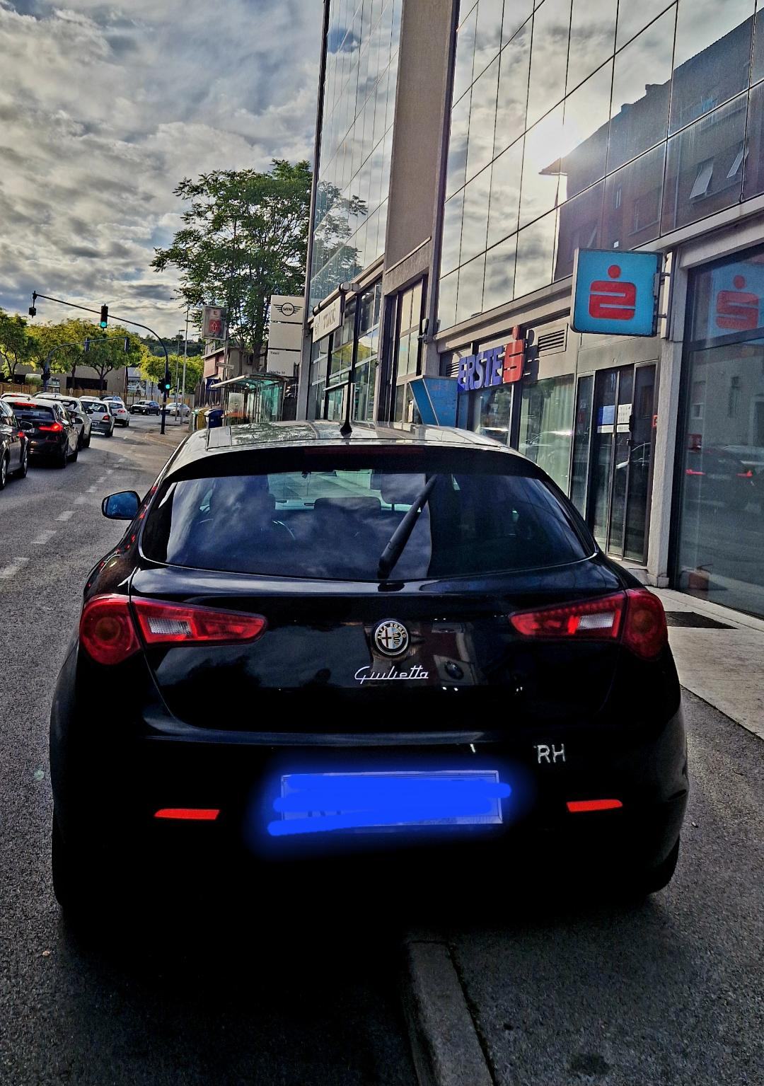 Alfa Romeo Giulietta 1,6 D. N. A, fotografija 3
