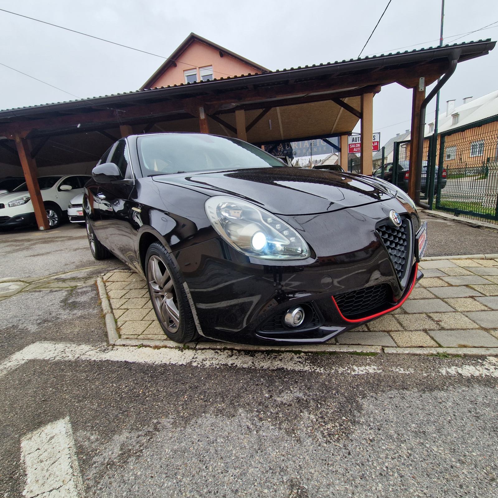 Alfa Romeo Giulietta 1,6 D Na ime kupca do registracije, fotografija 4