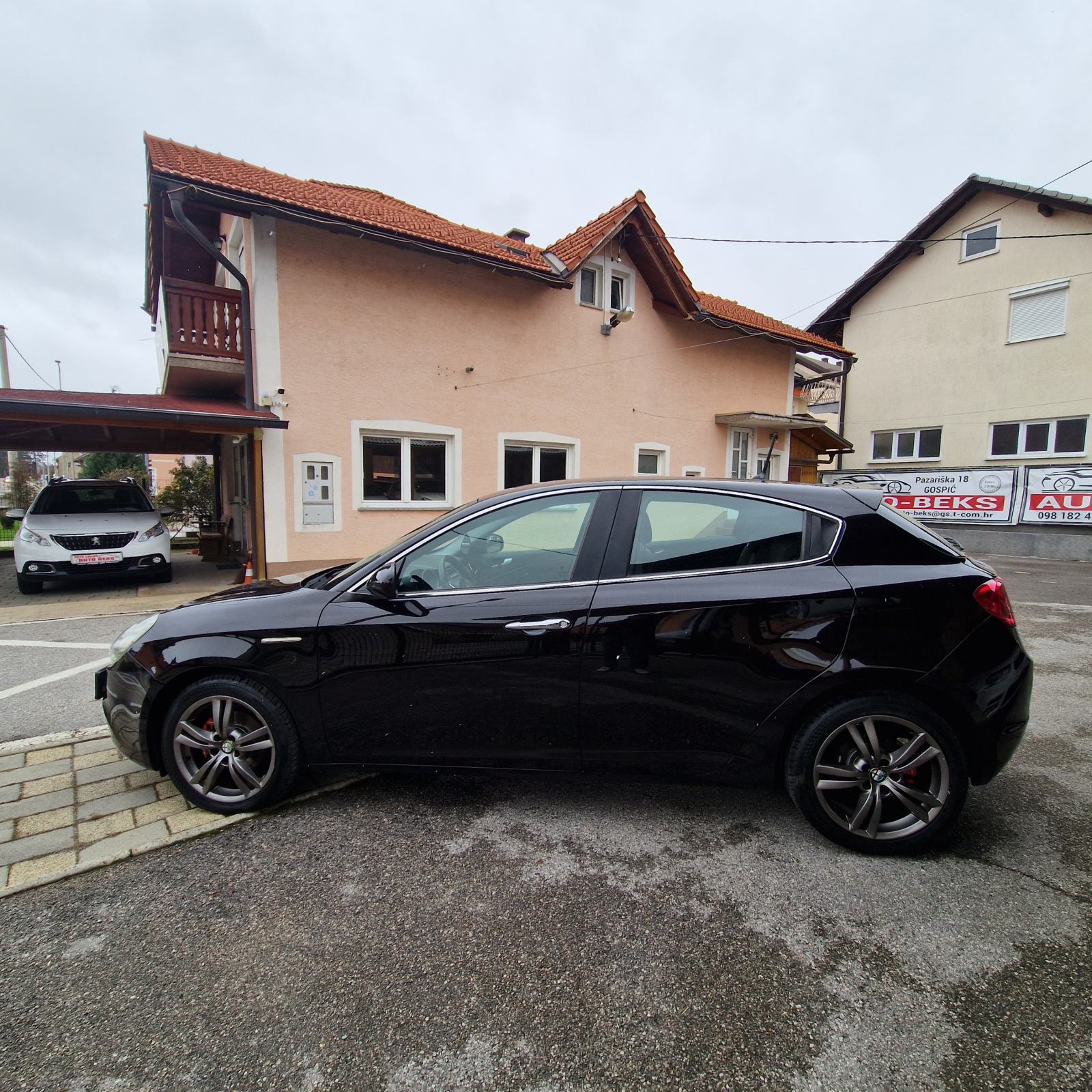Alfa Romeo Giulietta 1,6 D Na ime kupca do registracije, fotografija 5