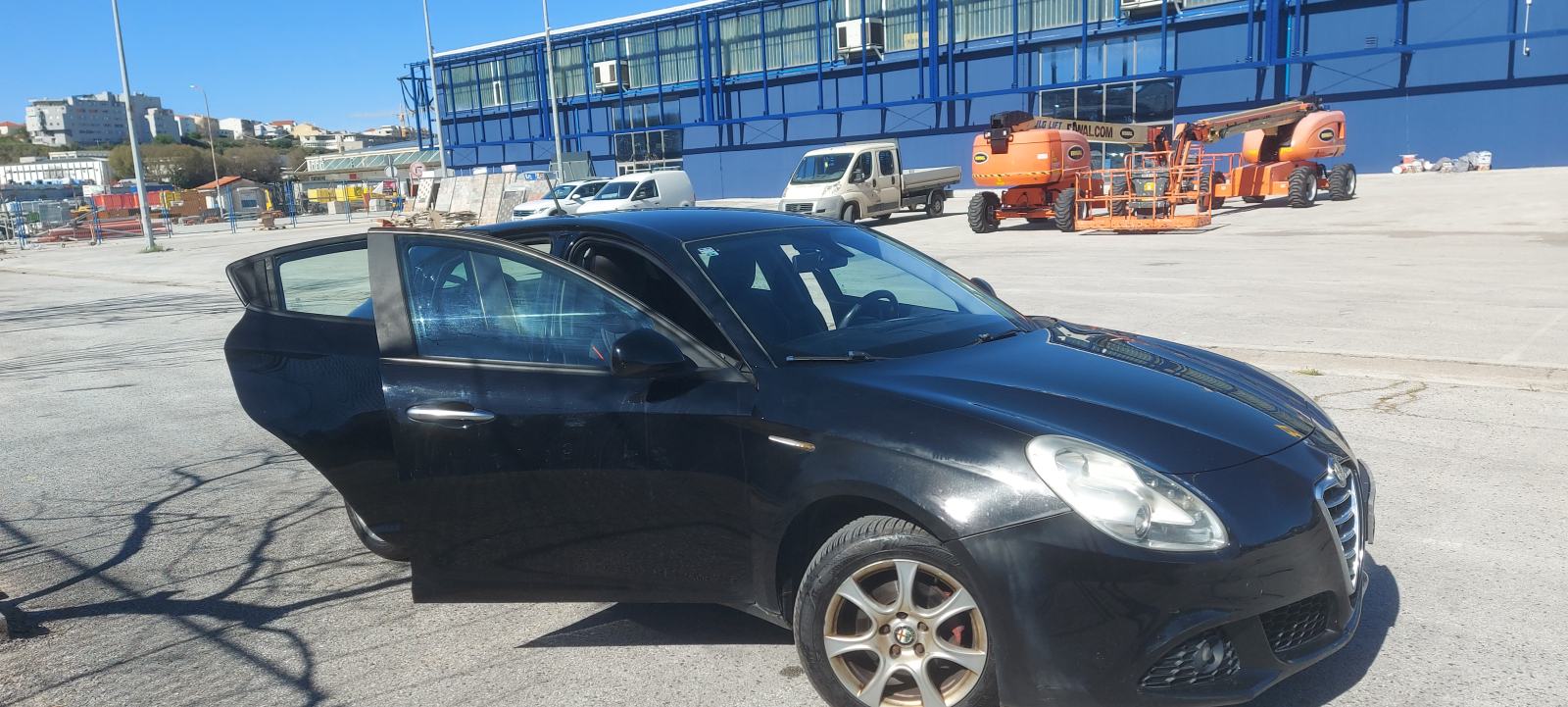 Alfa Romeo Giulietta 1,6 JTD 16V, fotografija 11