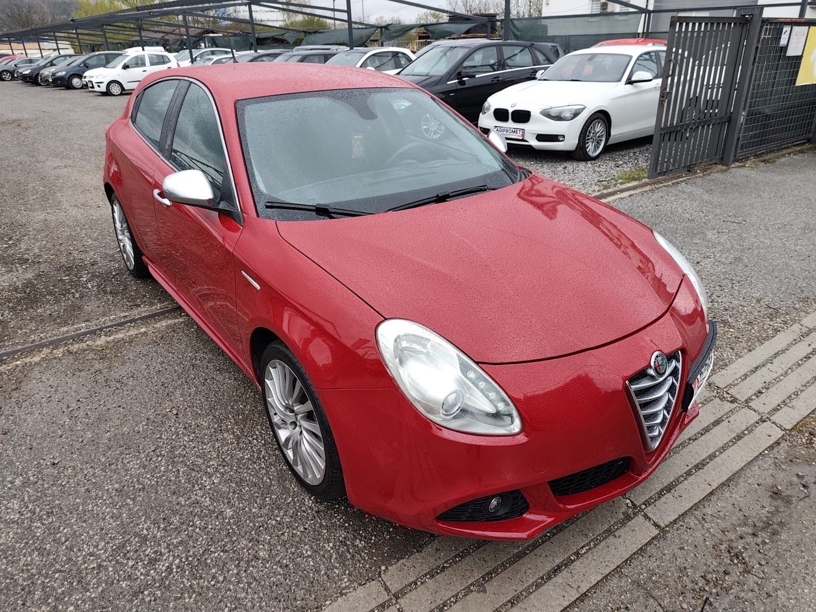 Alfa Romeo Giulietta 1.6 JTD D.N.A // KLIMA // ALU //, fotografija 5
