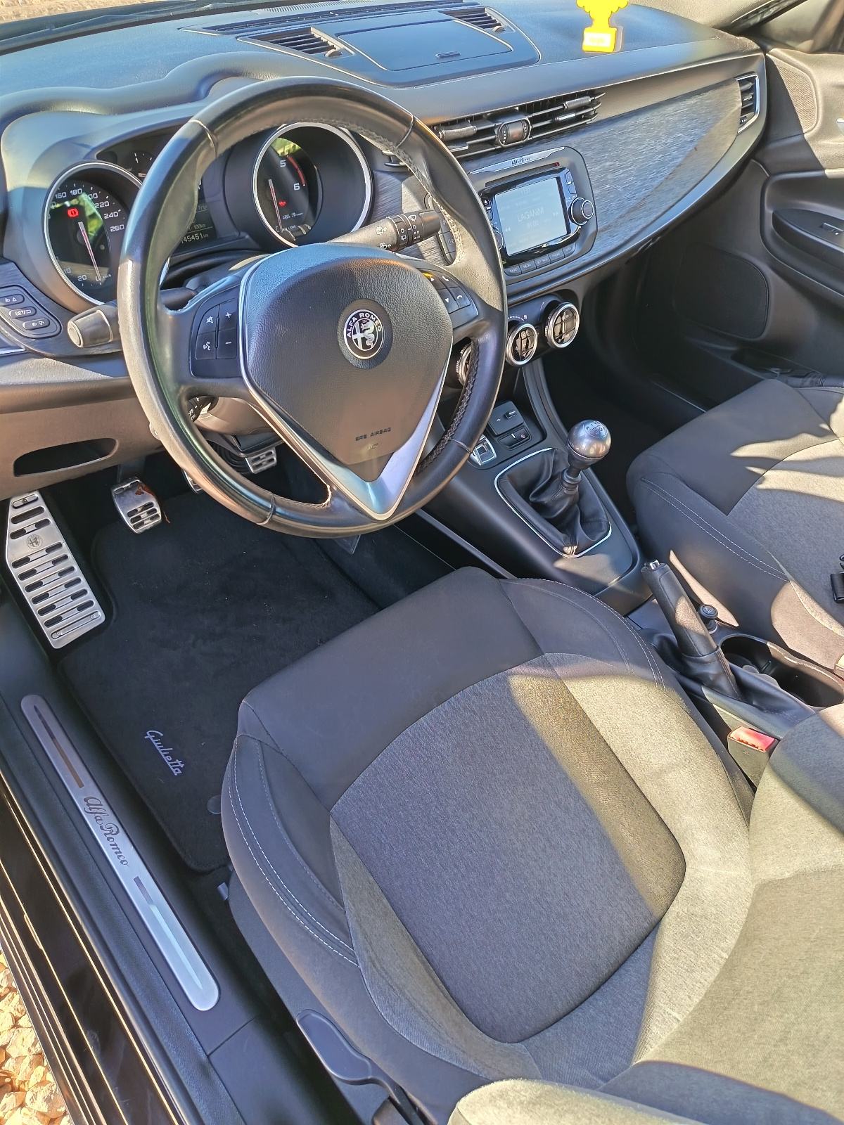 Alfa Romeo Giulietta 1,6 Multijet 16V, fotografija 4
