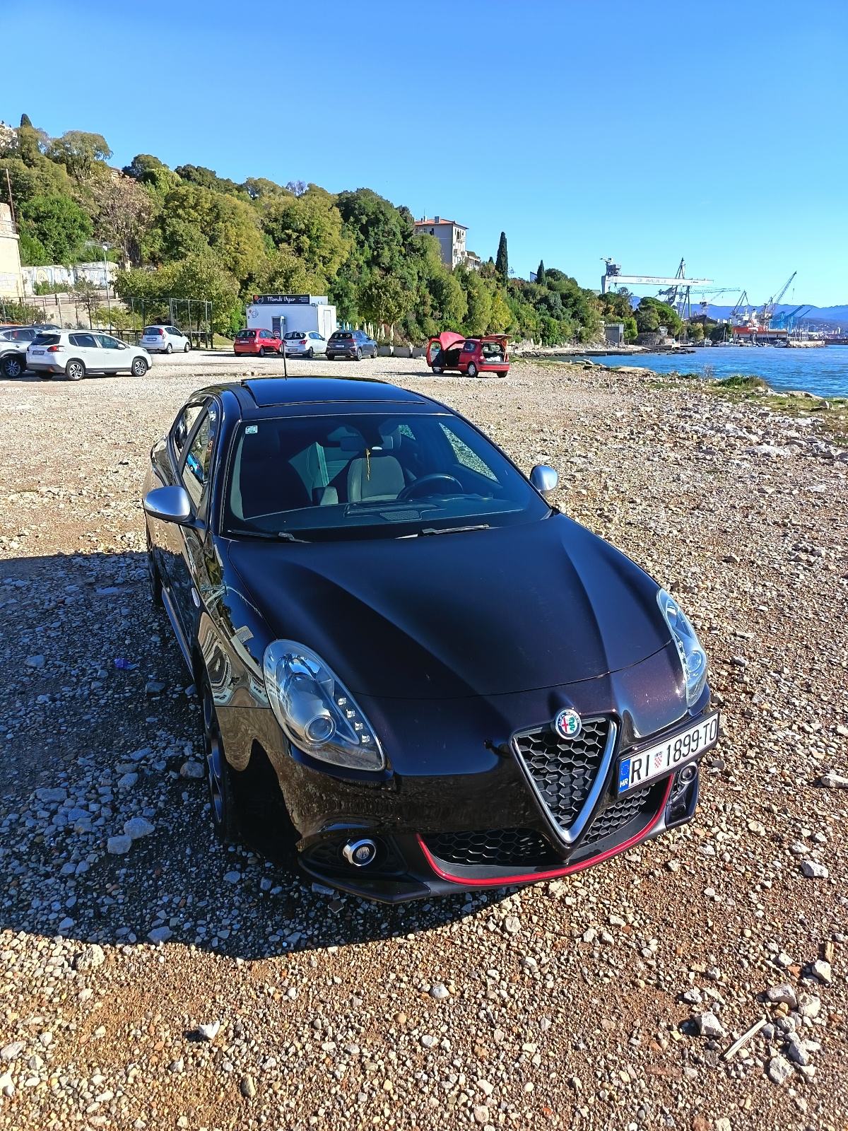 Alfa Romeo Giulietta 1,6 Multijet 16V, fotografija 9