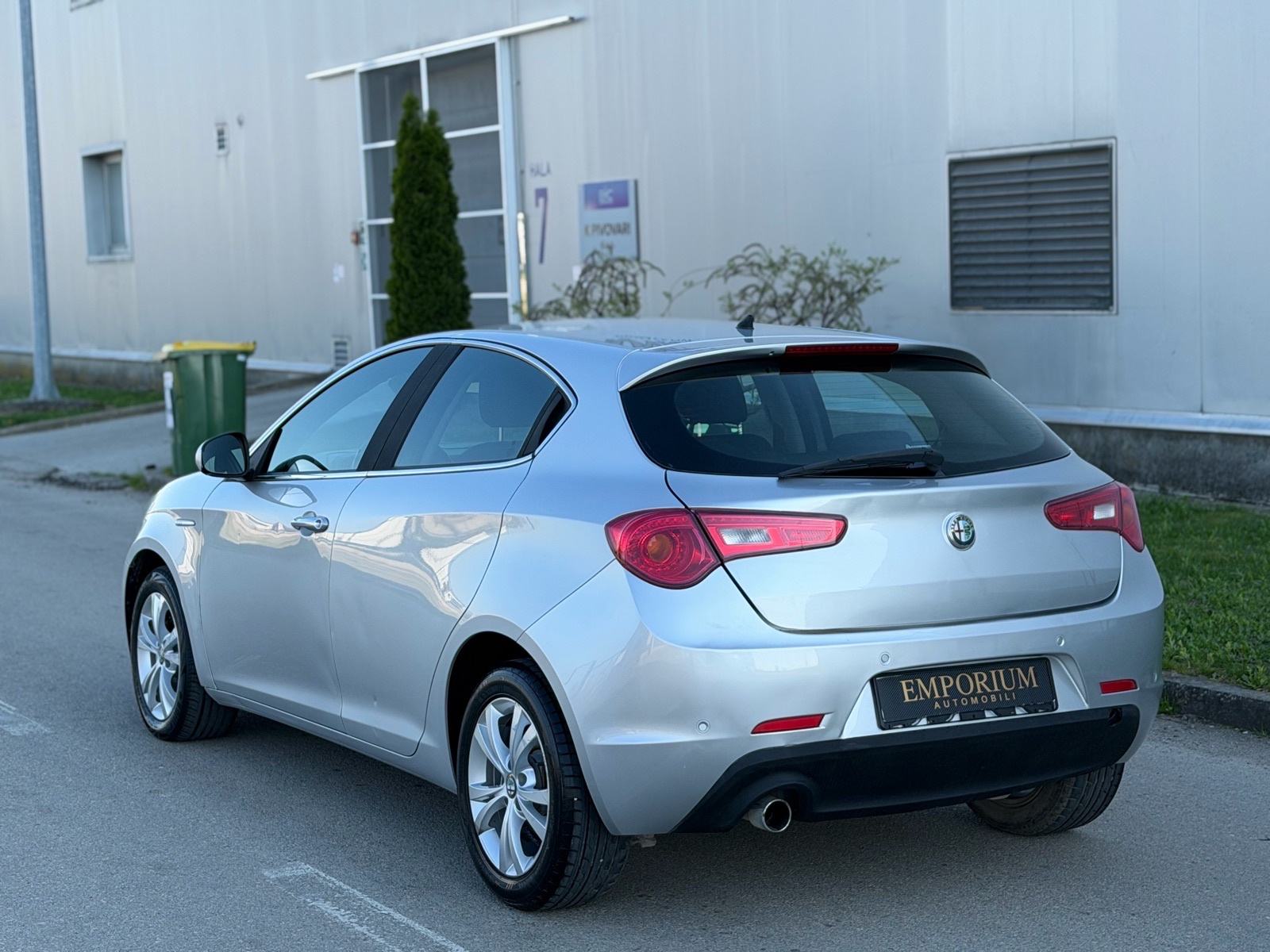 Alfa Romeo Giulietta 1,6jtd, fotografija 7