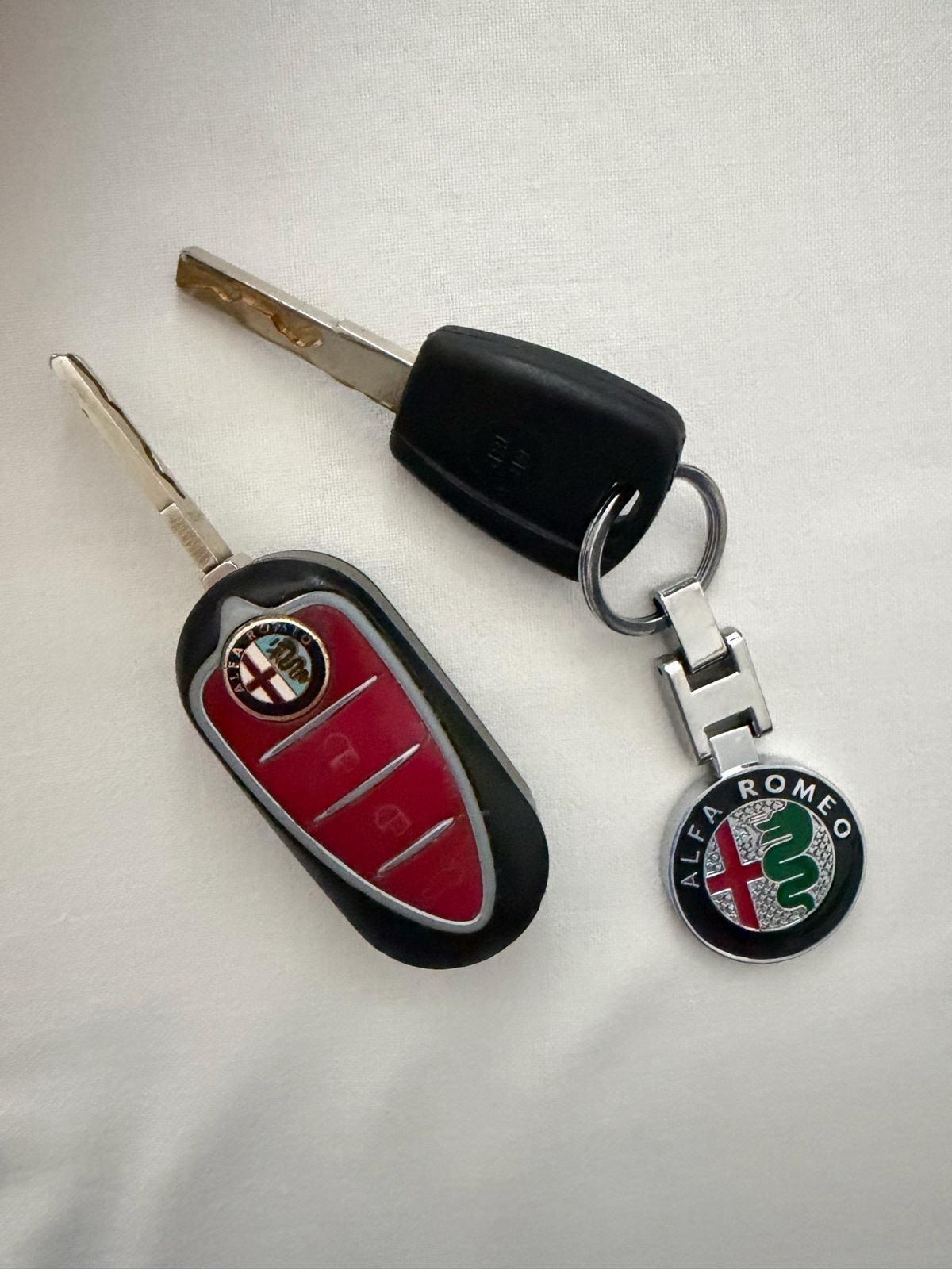 Giulietta 1.6 JTDm • Reg. 11/2026 • Bez ulaganja, fotografija 7