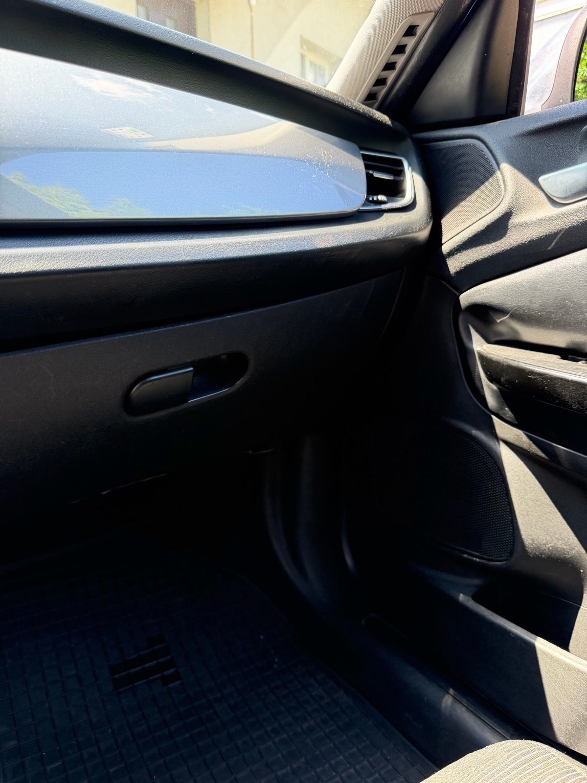 Giulietta 1.6 JTDm • Reg. 11/2026 • Bez ulaganja, fotografija 16
