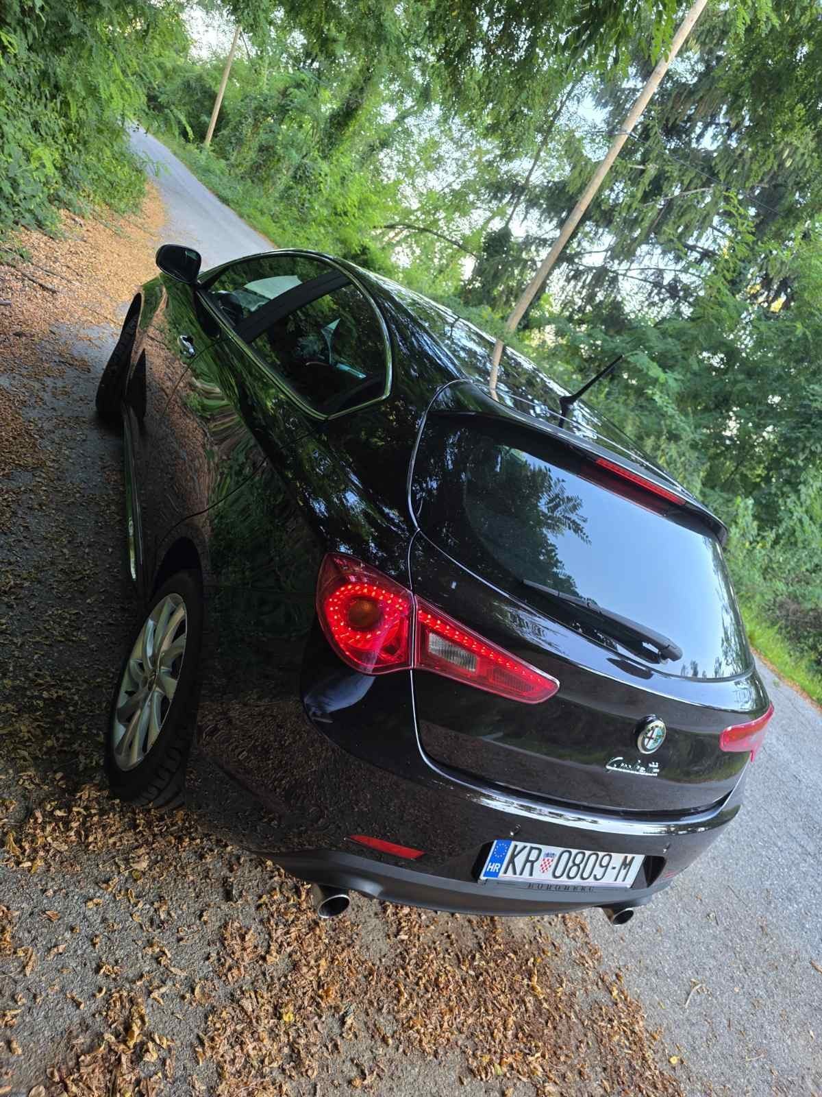 Alfa Romeo Giulietta 2,0 D. N. A, fotografija 7