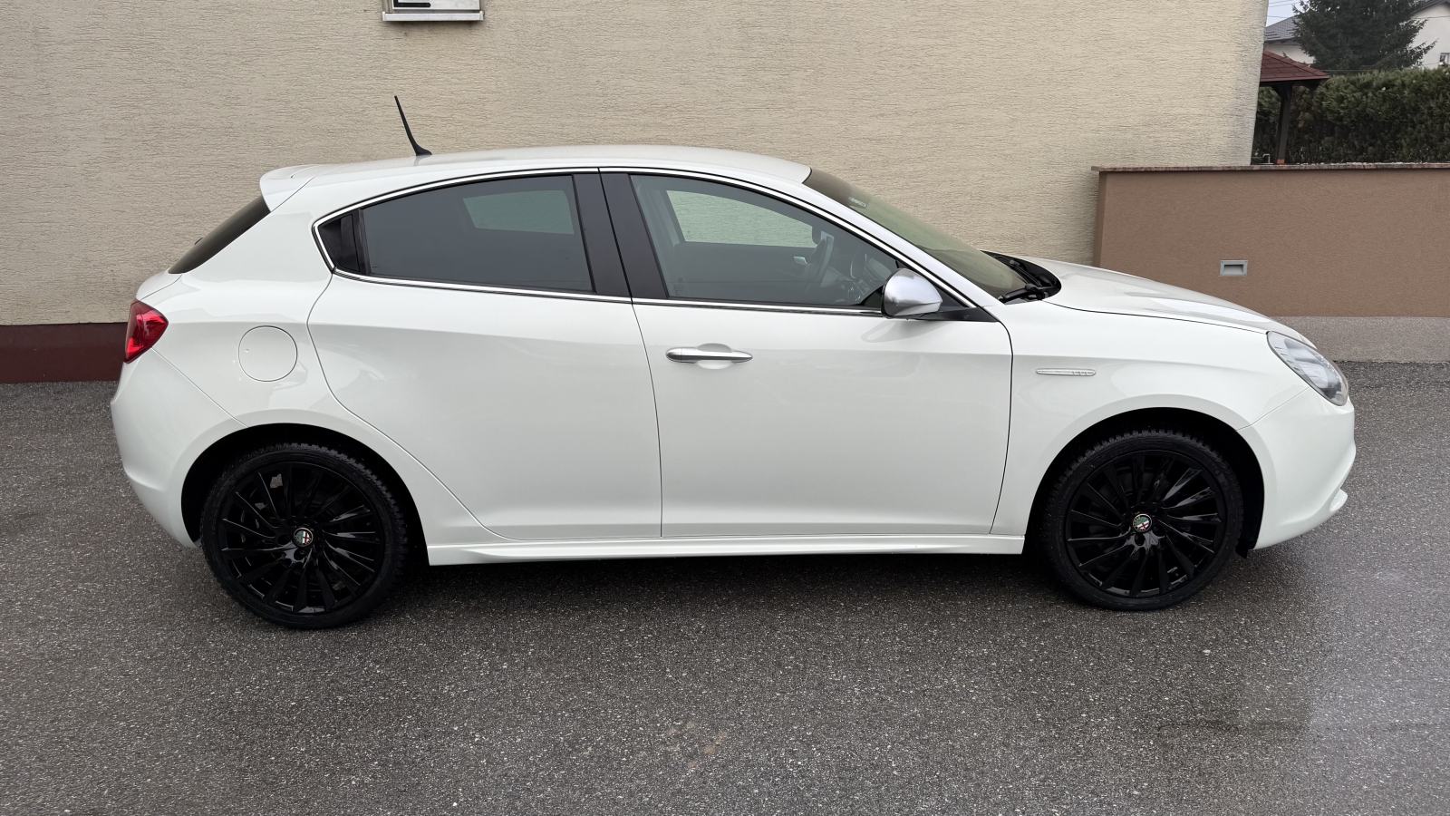 Alfa Romeo Giulietta 2,0 JTD-m,125kw,2013.god.reg.2/2027.god.Koža,VISA, fotografija 12
