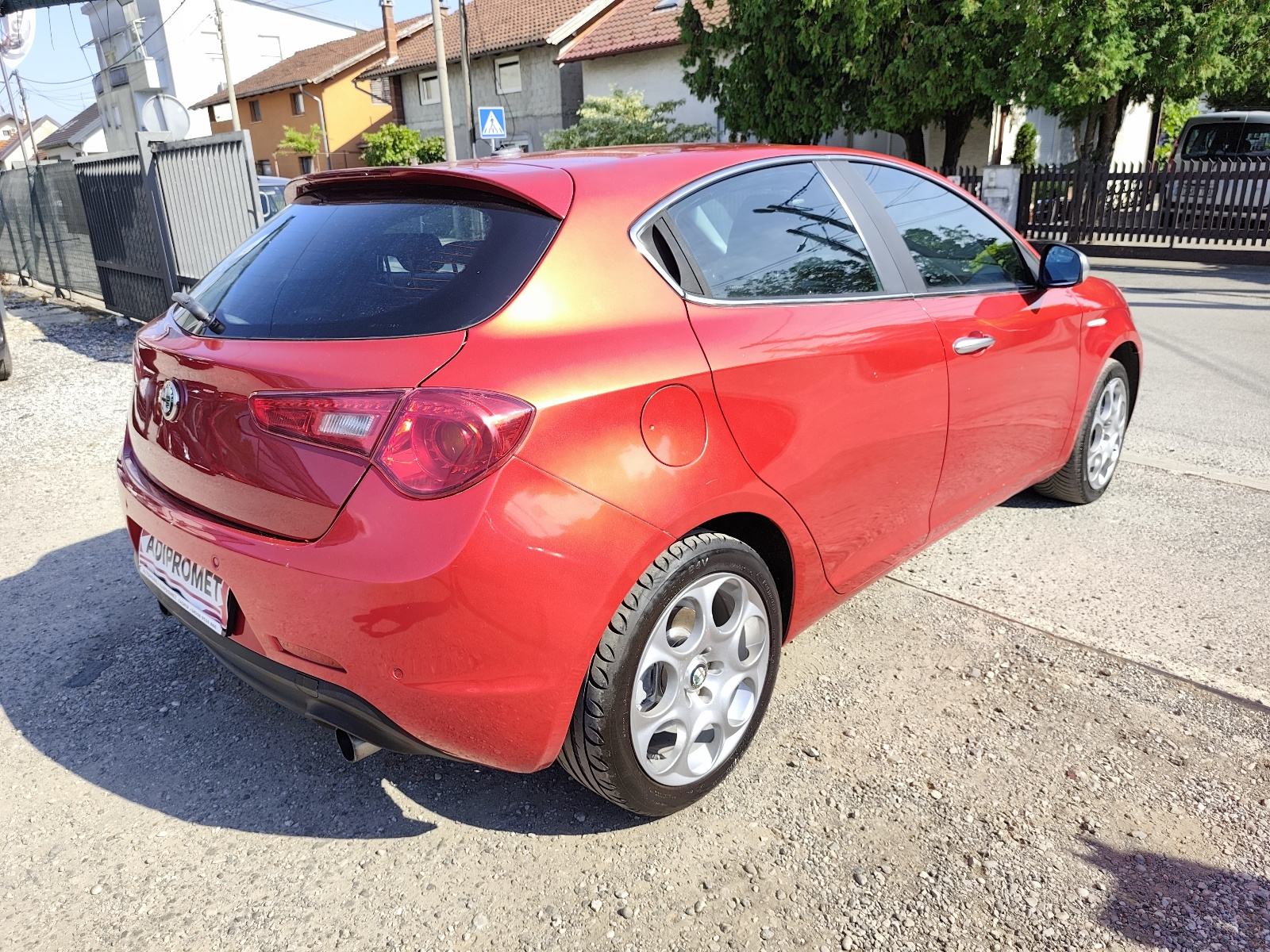 Alfa Romeo Giulietta 2.0 JTDM Turismo // REG 1 GOD // ALU // D.N.A //, fotografija 10