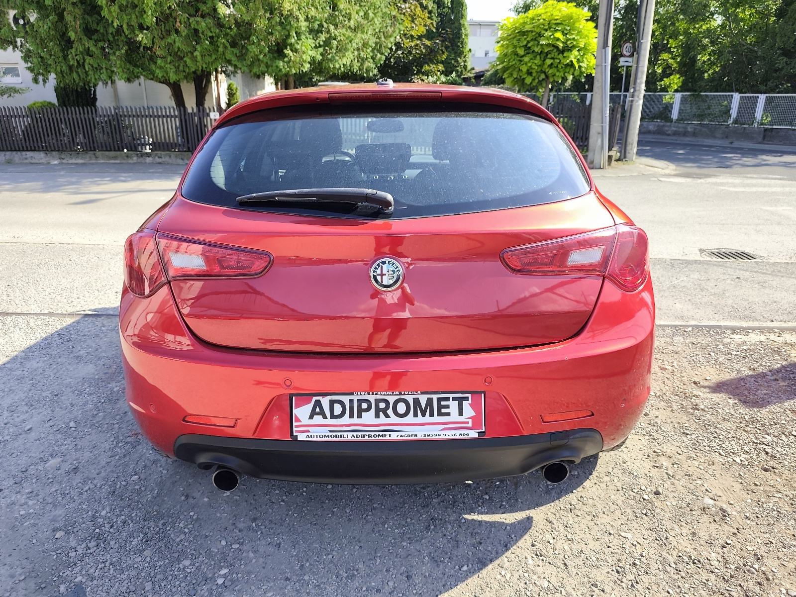 Alfa Romeo Giulietta 2.0 JTDM Turismo // REG 1 GOD // ALU // D.N.A //, fotografija 9