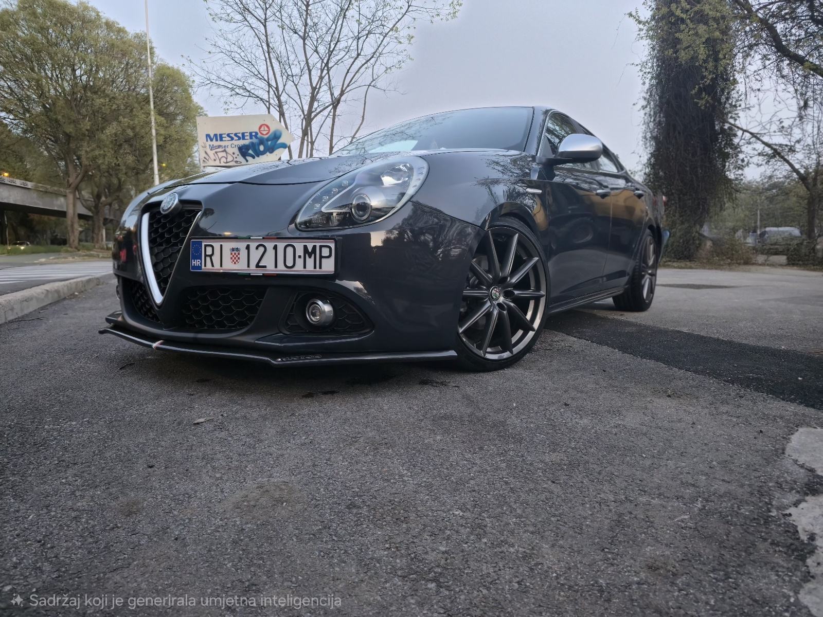 Alfa Romeo Giulietta 2,0 Multijet 16V, fotografija 2