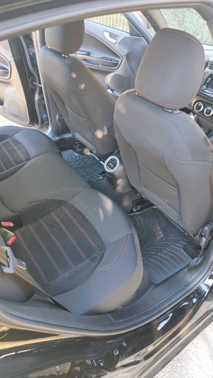Alfa Romeo Giulietta 2,0 Multijet 16V, fotografija 8