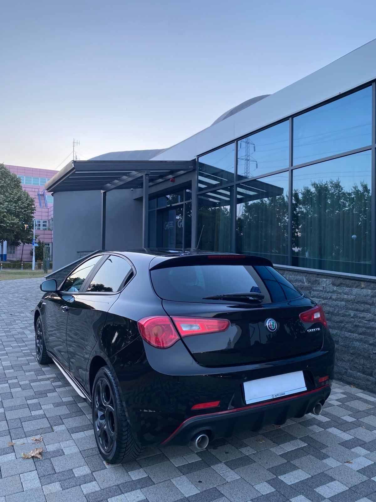 Alfa Romeo Giulietta 2,0 JTD - VELOCE - FULL OPREMA - DNA - REG 04/27, fotografija 8