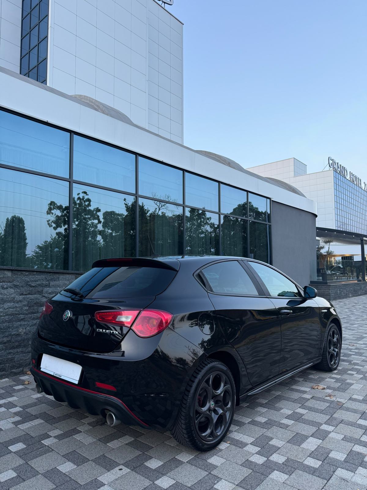 Alfa Romeo Giulietta 2,0 JTD - VELOCE - FULL OPREMA - DNA - REG 04/27, fotografija 11