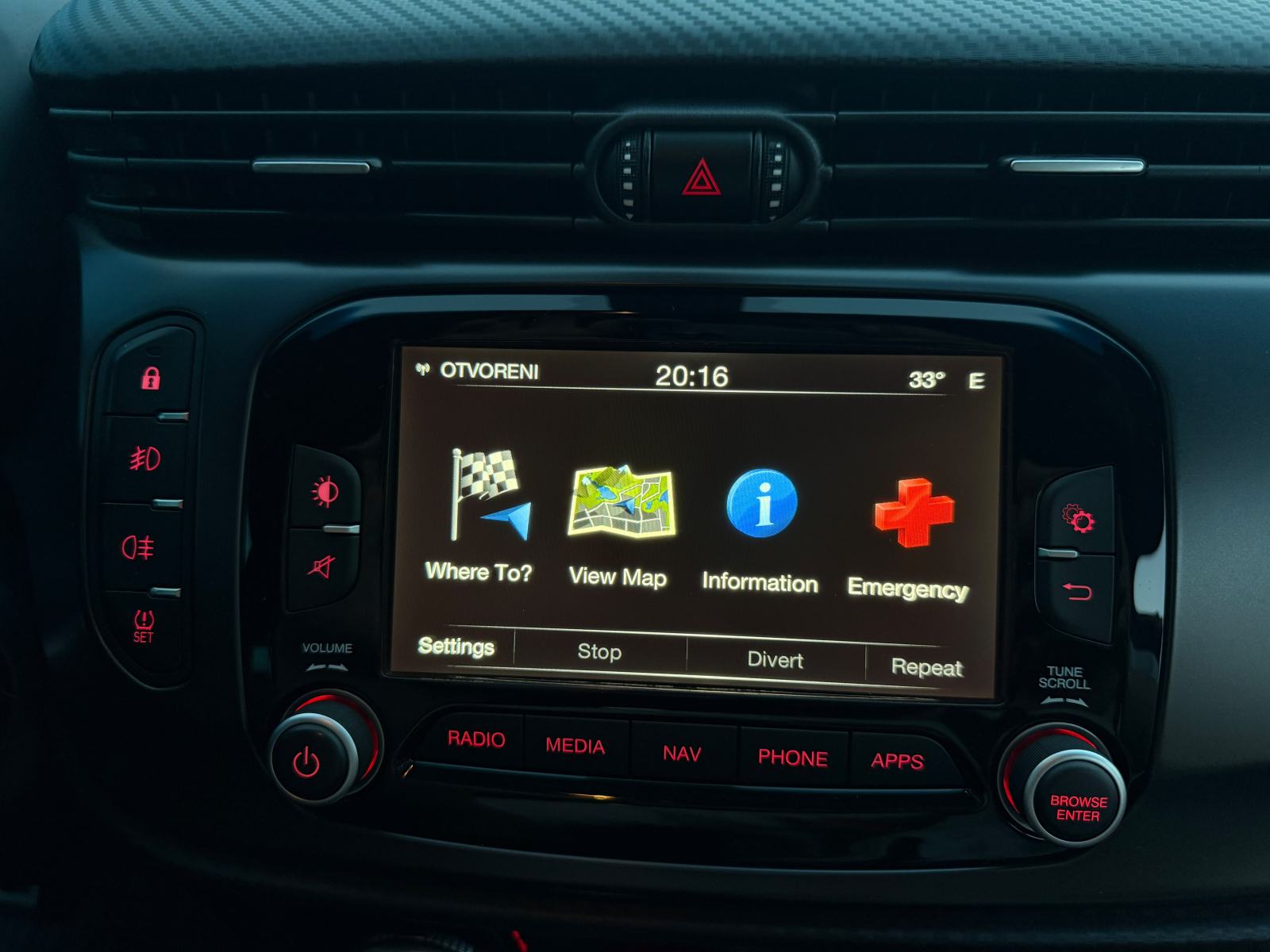 Alfa Romeo Giulietta 2,0 JTD - VELOCE - FULL OPREMA - DNA - REG 04/27, fotografija 18