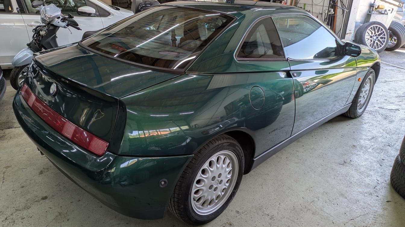 Alfa Romeo GTV 2.0 KAO NOV 93000 KM, fotografija 18