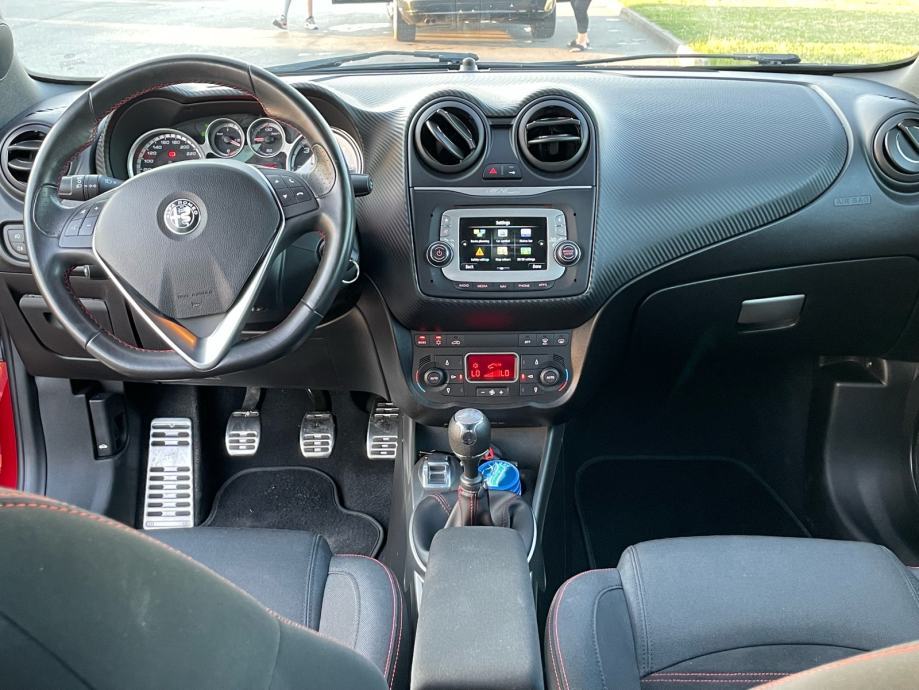 Alfa Romeo MiTo 1,3 JTDM, fotografija 9