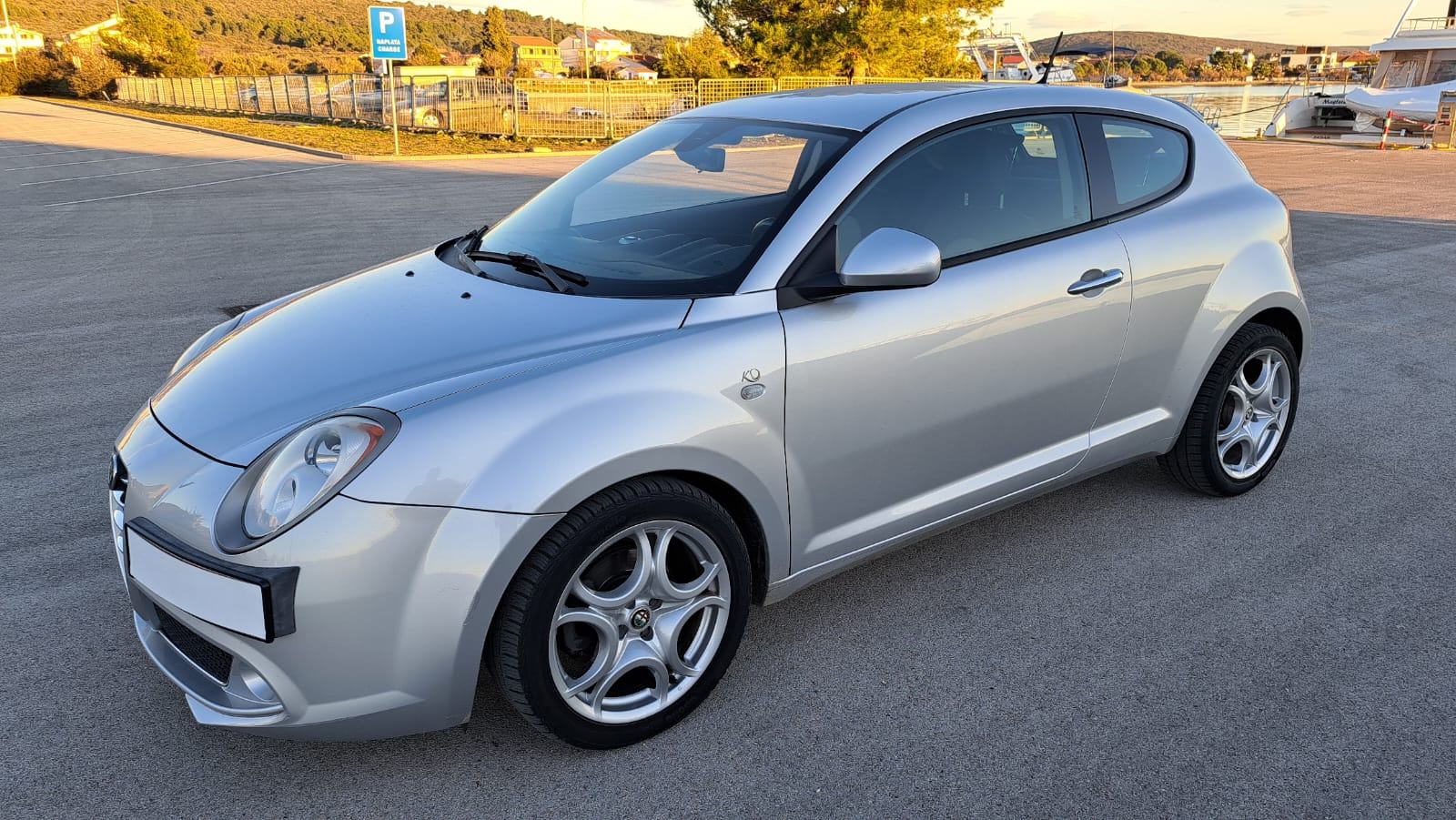 Alfa Romeo MiTo 1,3jtdM⭐️142Tkm**Ispis km⭐️Serv.knjiga⭐️Besprijekorna⭐, fotografija 15