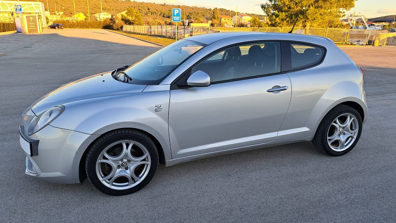 Alfa Romeo MiTo 1,3jtdM⭐️142Tkm**Ispis km⭐️Serv.knjiga⭐️Besprijekorna⭐, fotografija 14