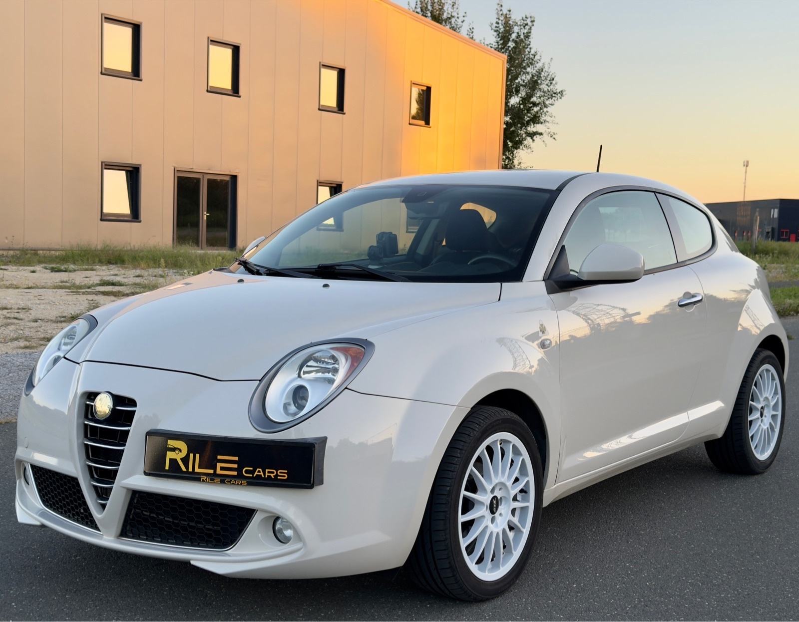 Alfa Romeo MiTo 1,4 | ALU | NAVI | Besprijekoran!, fotografija 2