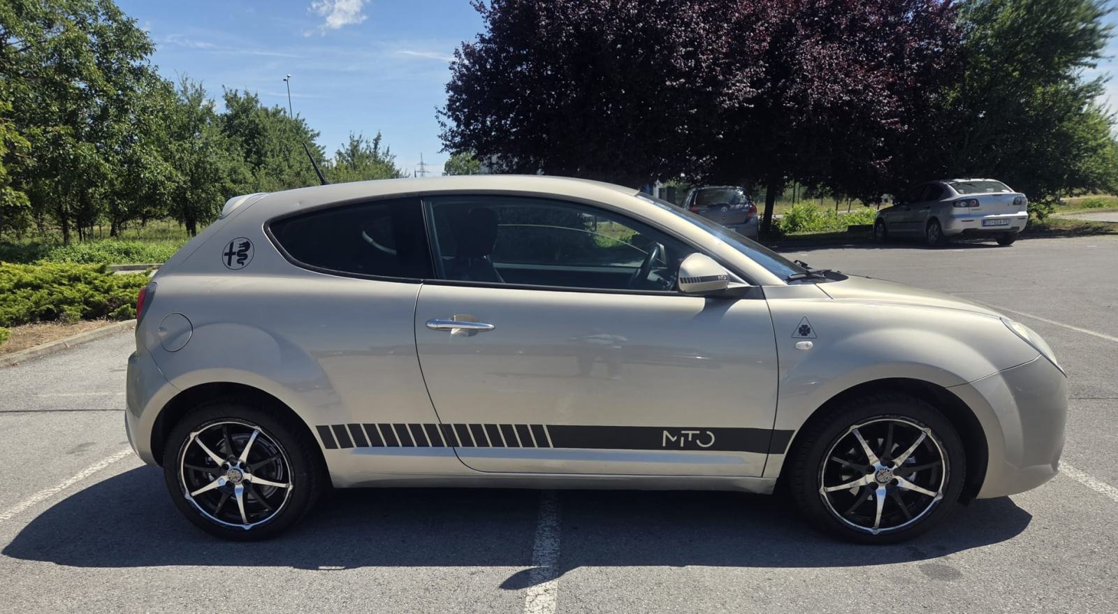 Alfa Romeo MiTo 1,4 KLIMA - ALU FELGE - REGISTRIRAN DO: 06/2027, fotografija 7