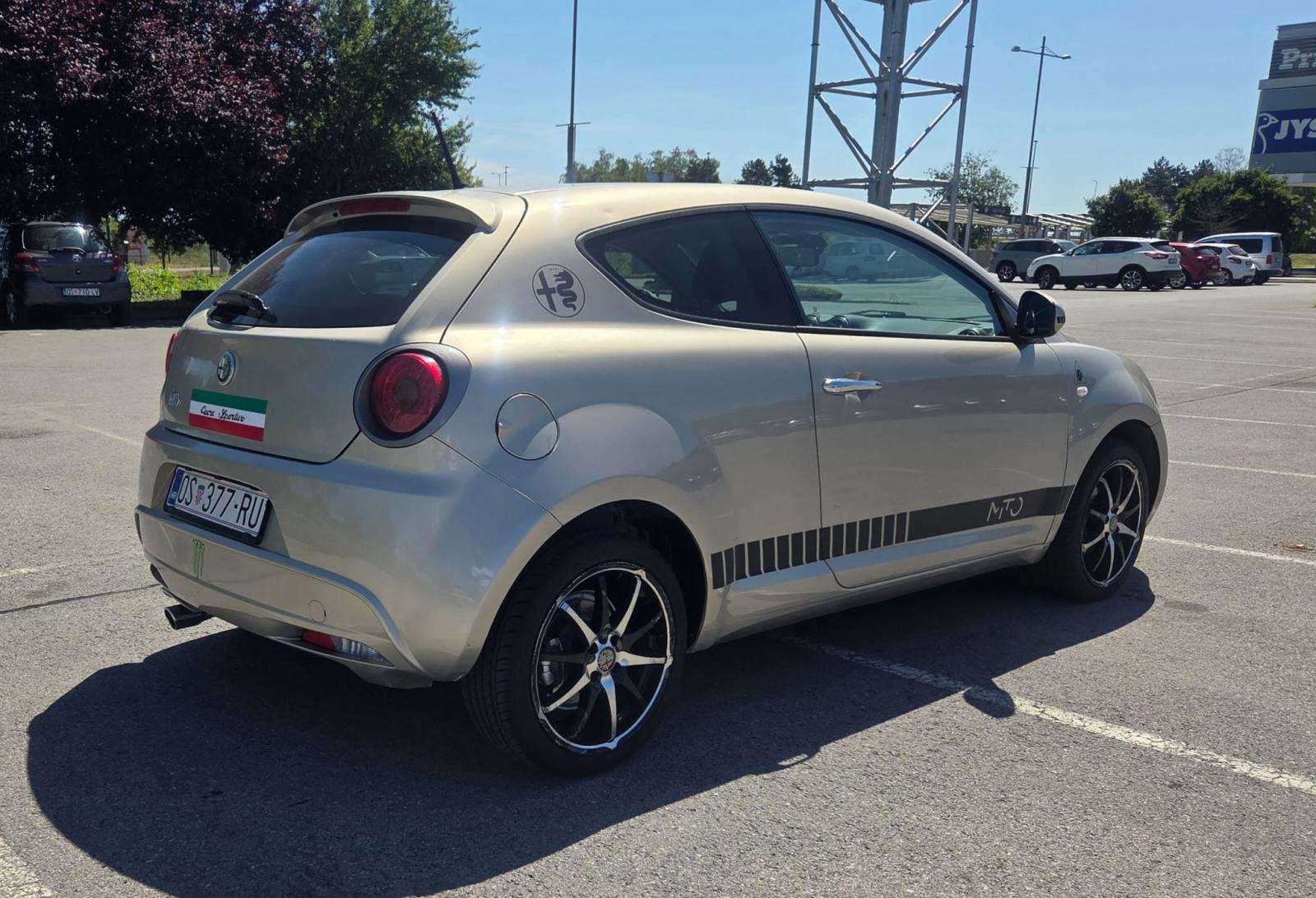 Alfa Romeo MiTo 1,4 KLIMA - ALU FELGE - REGISTRIRAN DO: 06/2027, fotografija 6