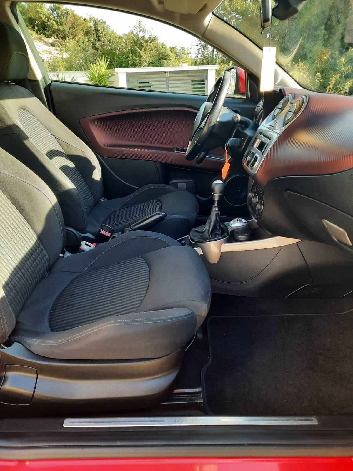 Alfa Romeo MiTo 1,6 JTDM, fotografija 11