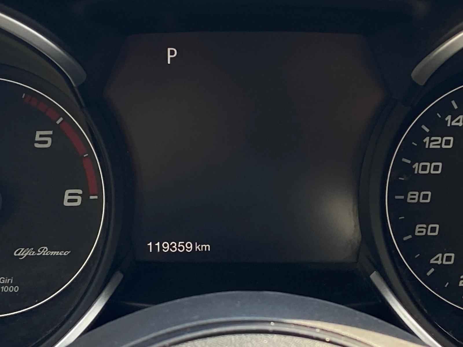 Alfa Romeo Stelvio 2,2 190 Q4 BUSINESS 4XGARANCIJE, fotografija 17