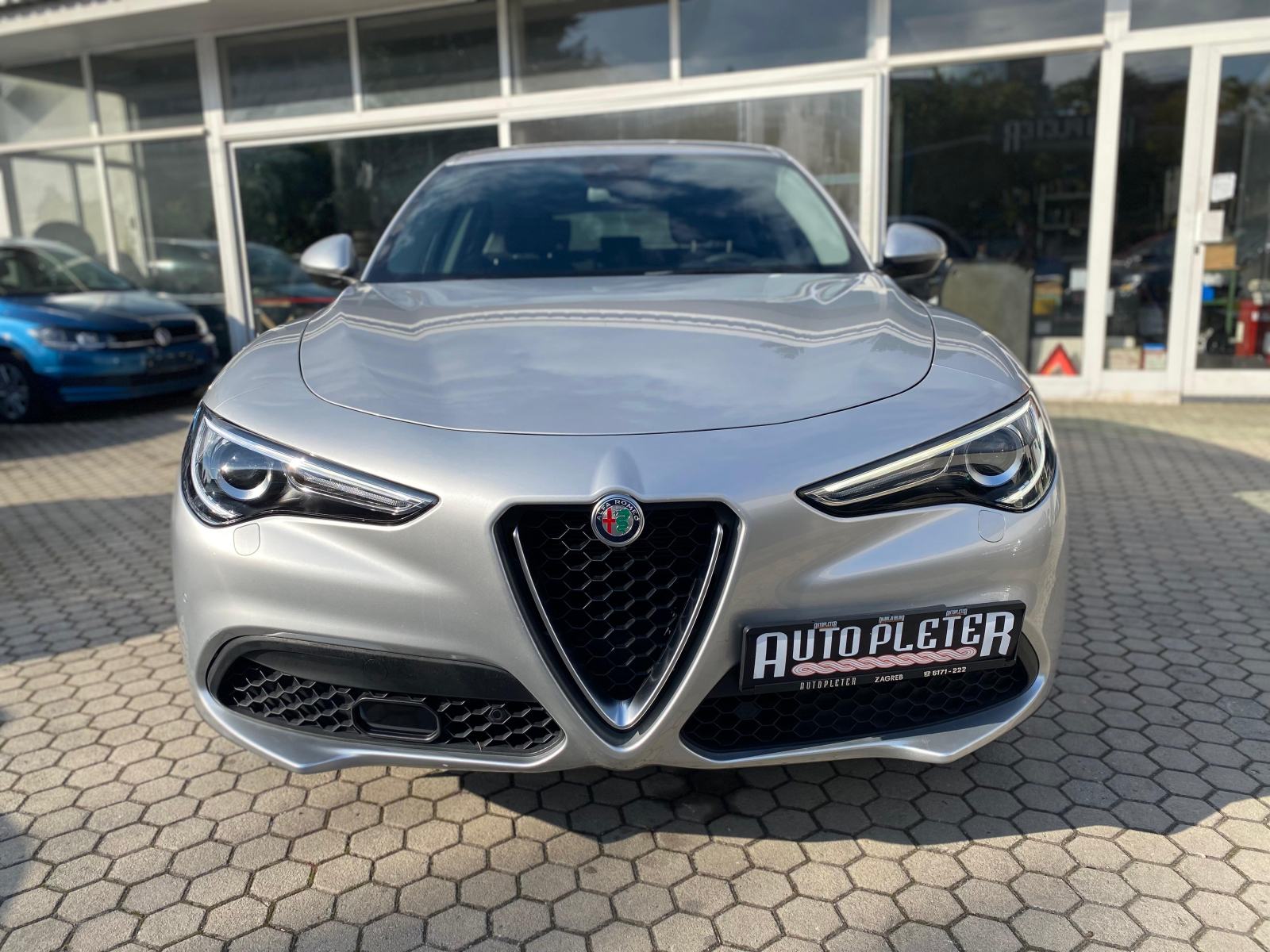 Alfa Romeo Stelvio 2,2 190 Q4 BUSINESS 4XGARANCIJE, fotografija 12