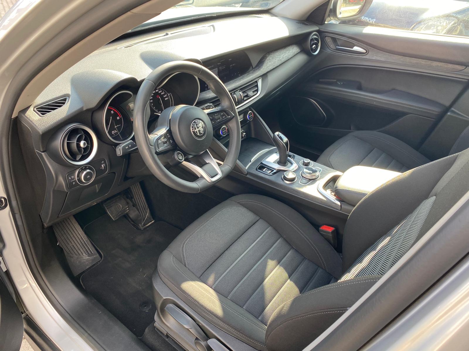 Alfa Romeo Stelvio 2,2 190 Q4 BUSINESS 4XGARANCIJE, fotografija 14
