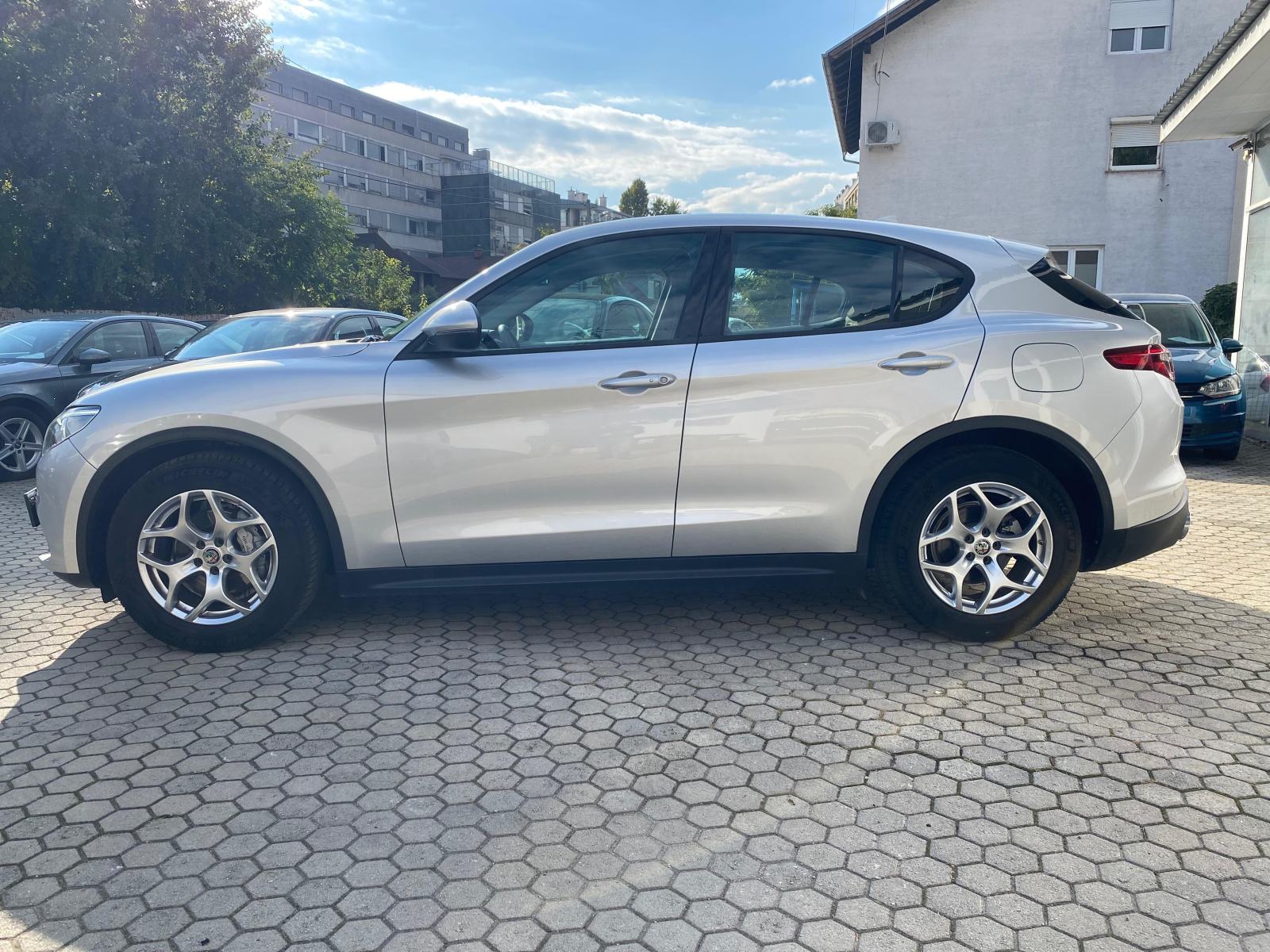 Alfa Romeo Stelvio 2,2 190 Q4 BUSINESS 4XGARANCIJE, fotografija 3