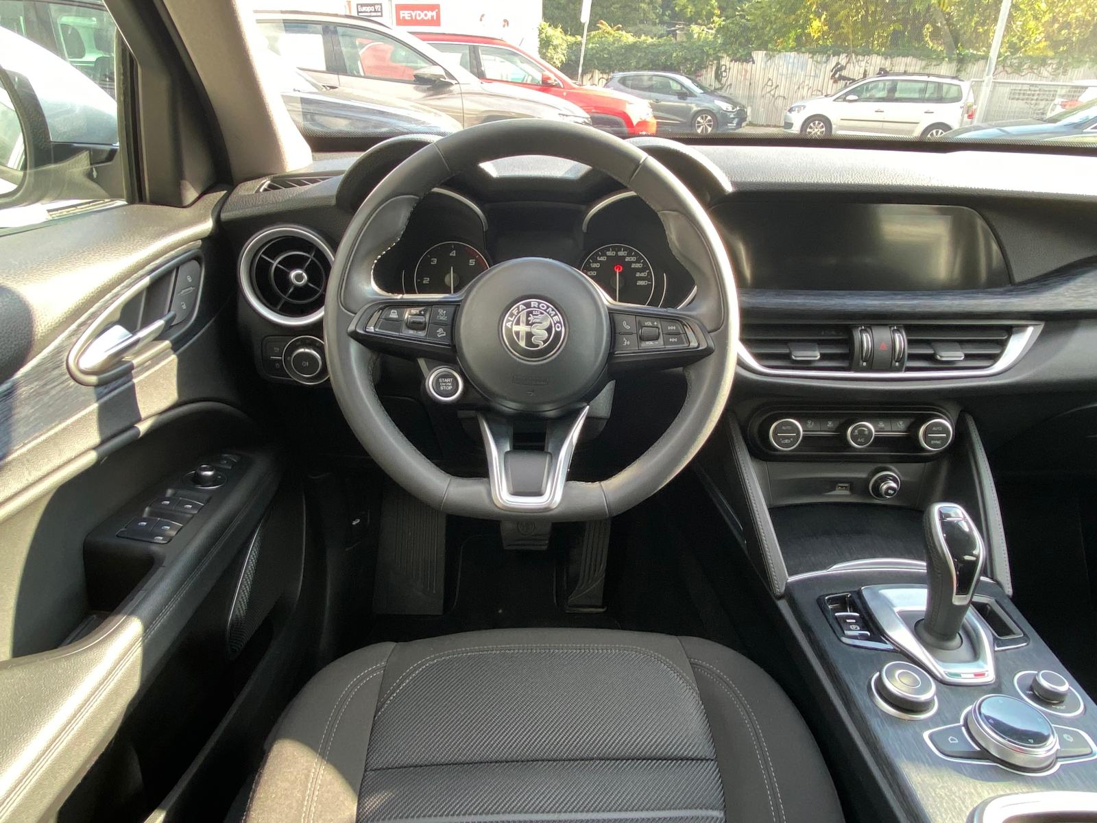 Alfa Romeo Stelvio 2,2 190 Q4 BUSINESS 4XGARANCIJE, fotografija 15
