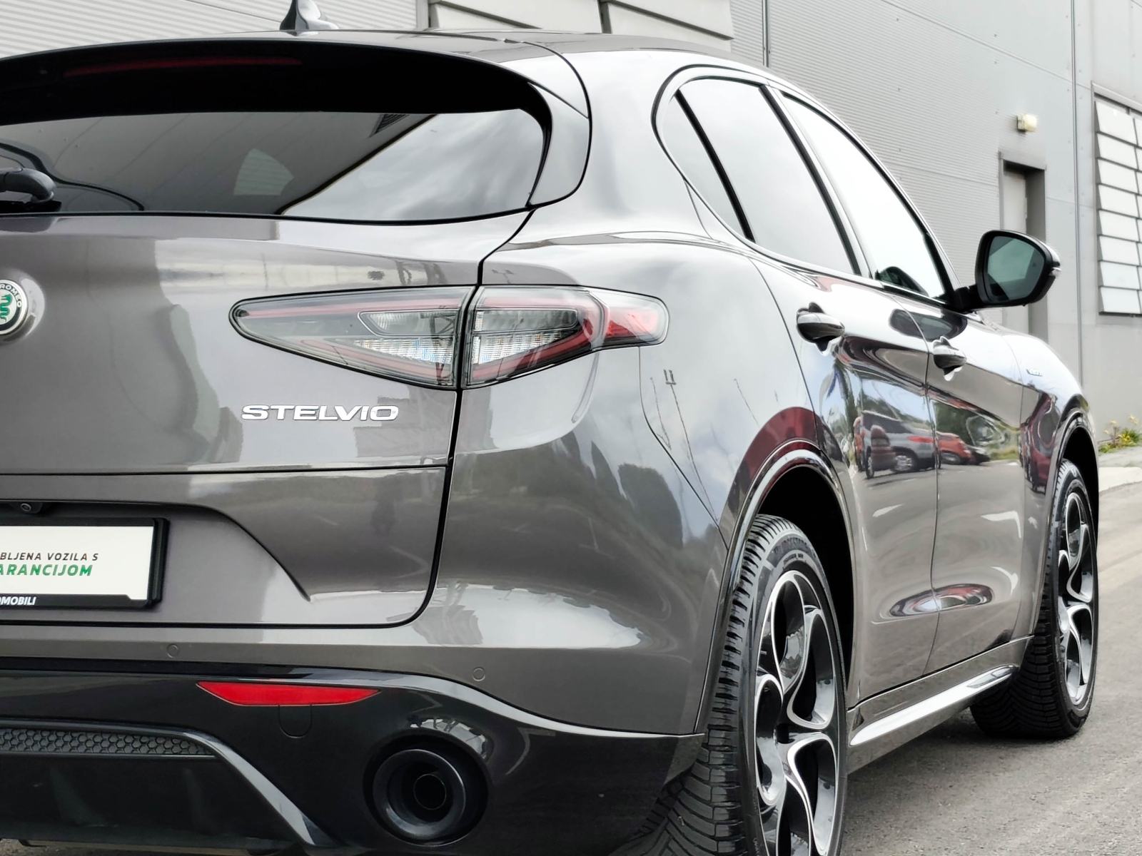Alfa Romeo Stelvio Veloce 2,2d ⭐AKCIJA - 2G. JAMSTVA + REGISTRACIJA⭐, fotografija 11