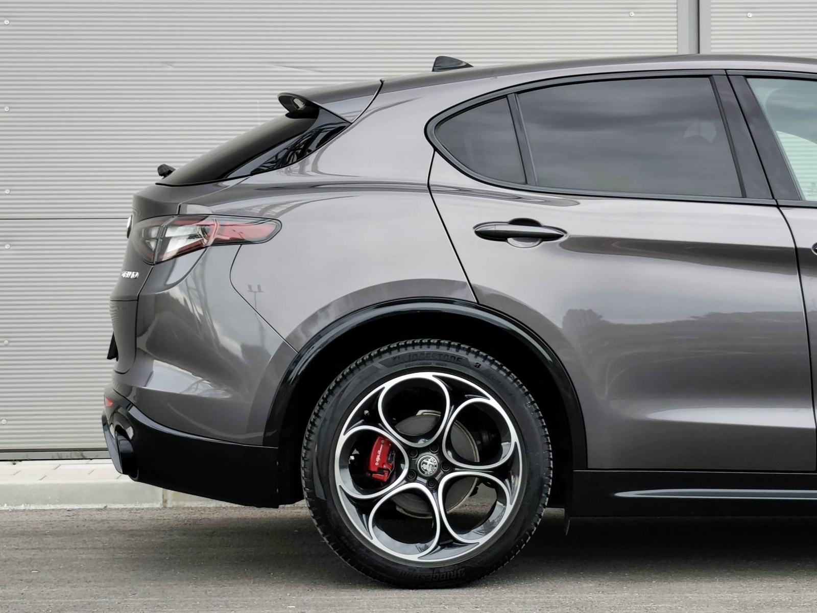 Alfa Romeo Stelvio Veloce 2,2d ⭐AKCIJA - 2G. JAMSTVA + REGISTRACIJA⭐, fotografija 13