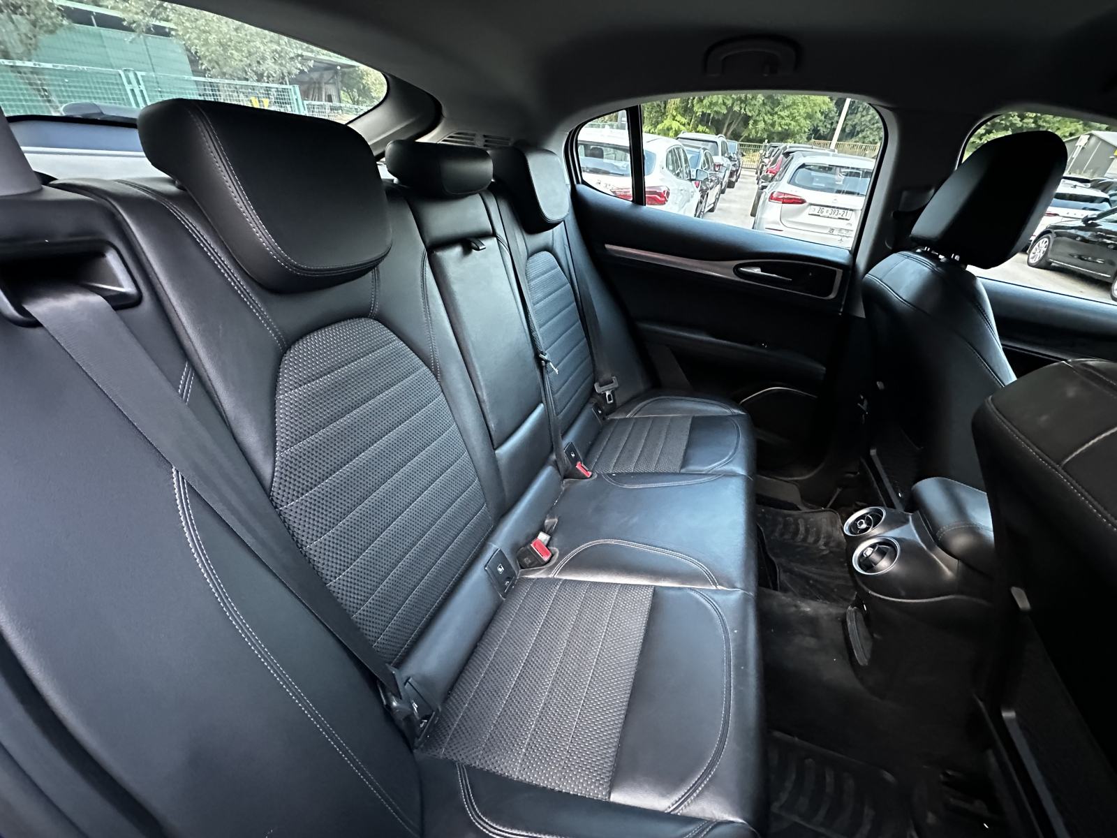 Alfa Romeo Stelvio 2,2 D automatik,Q4,NAVI,RADAR,KAMERA.REG.DO 04.2027, fotografija 7