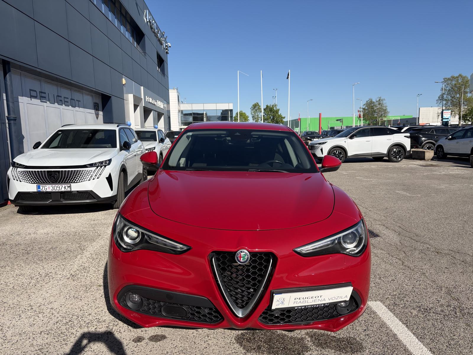 Alfa Romeo STELVIO 2,2 D 190 4WD, pogled izvana - slika 2
